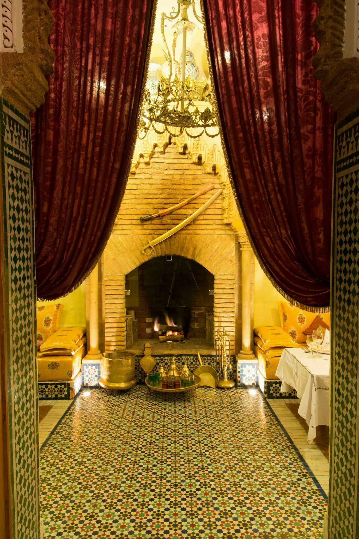 Dar El Kebira Hotell Rabat Exteriör bild